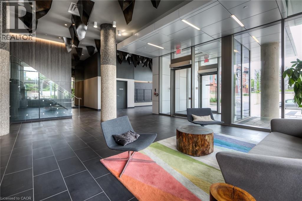 85 DUKE Street W Unit# 1404 thumbnail 7