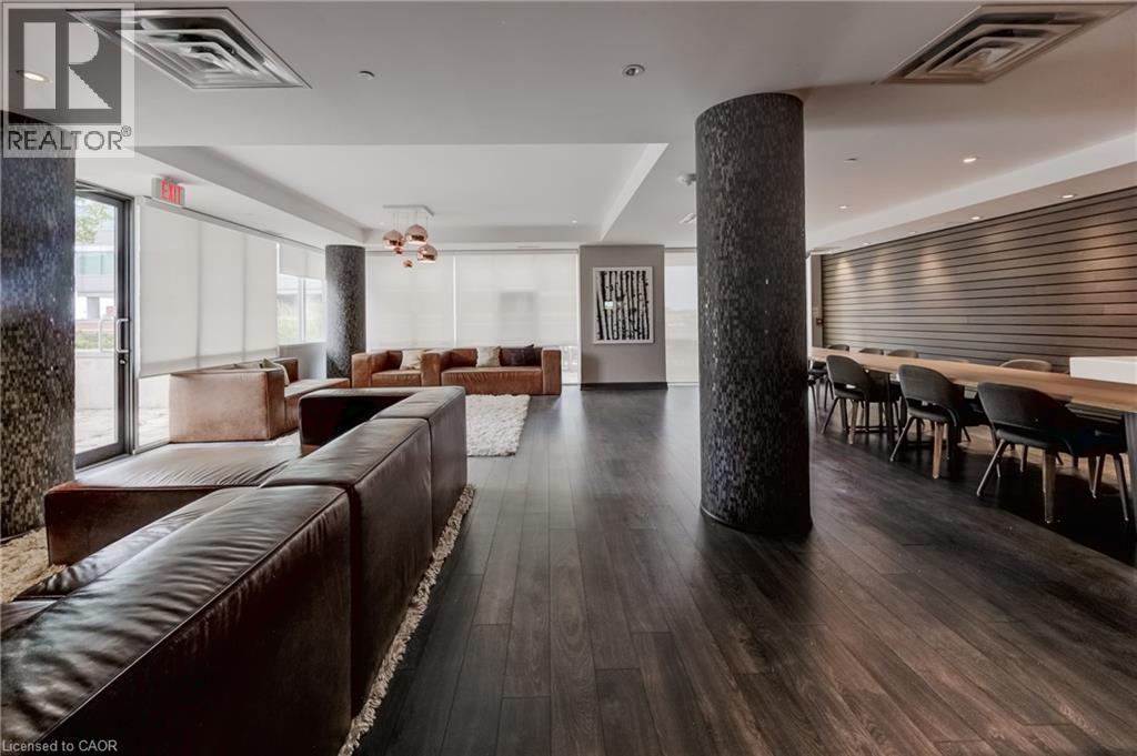 85 DUKE Street W Unit# 1404 thumbnail 10