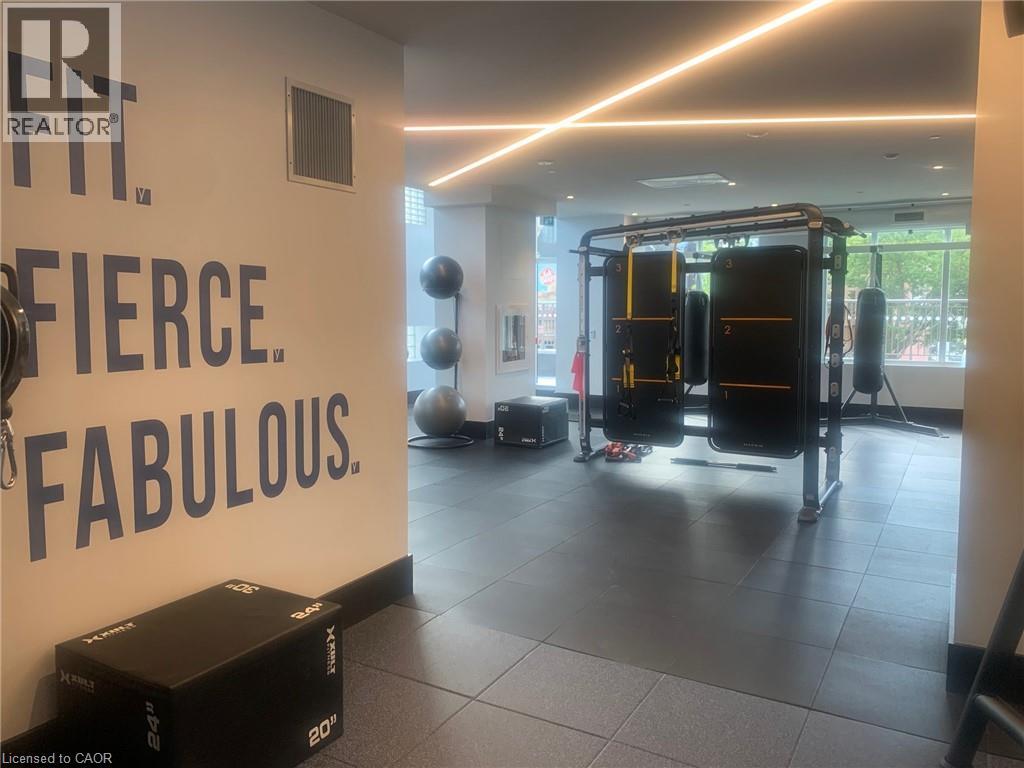 85 DUKE Street W Unit# 1404 thumbnail 47