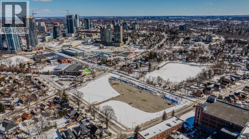 150 STRANGE Street thumbnail 6