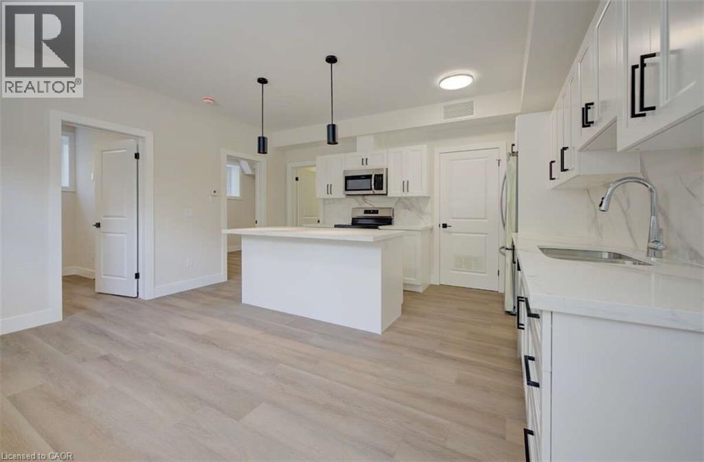 17 PETER Street Unit# 1 thumbnail 10