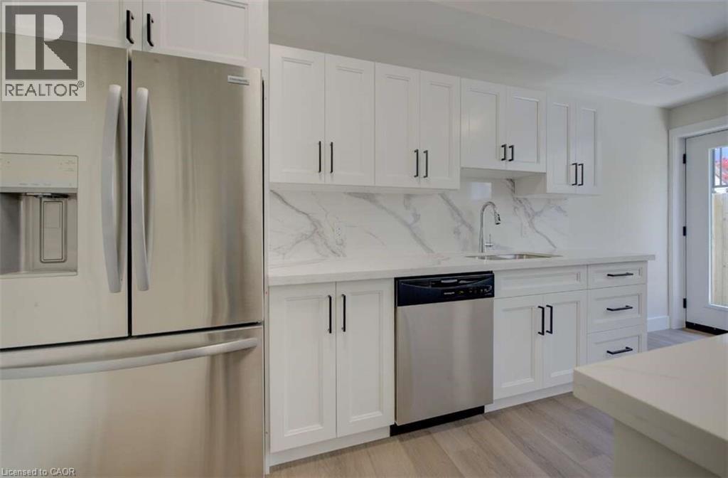 17 PETER Street Unit# 1 thumbnail 5