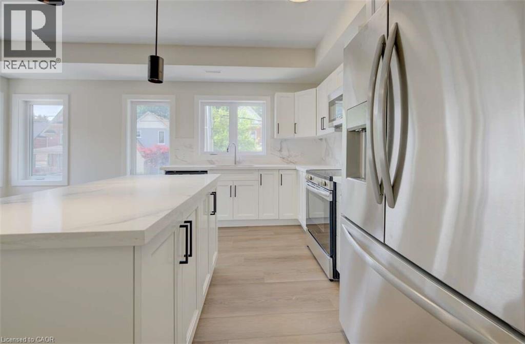 17 PETER Street Unit# 4 thumbnail 14