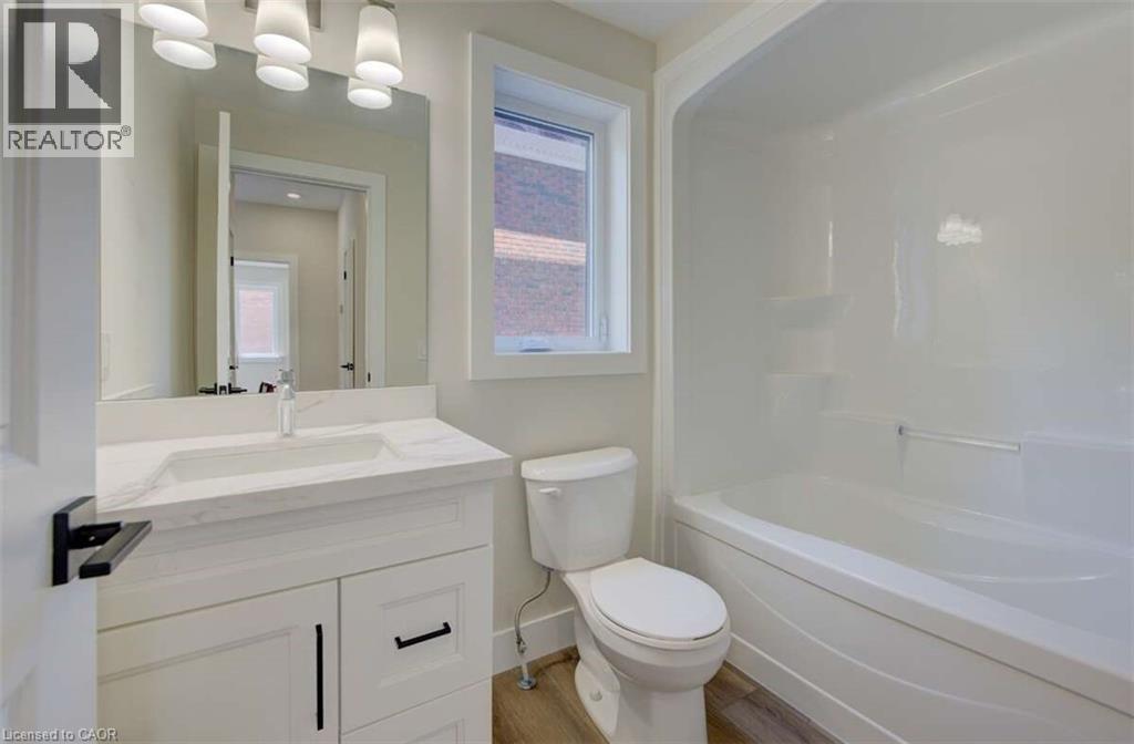 17 PETER Street Unit# 4 thumbnail 10