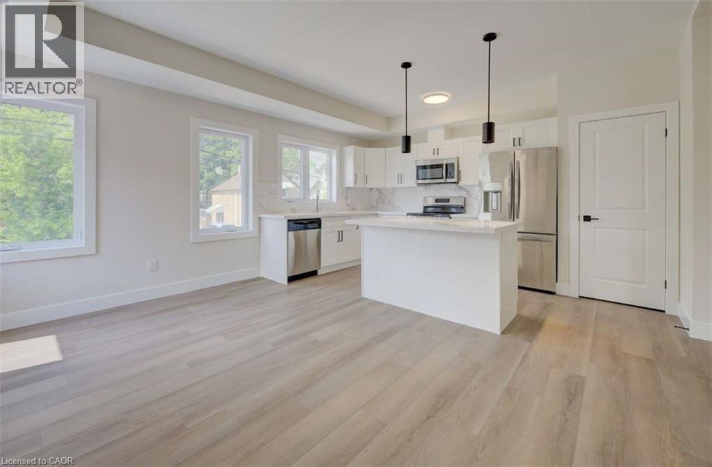 17 PETER Street Unit# 4 thumbnail 7