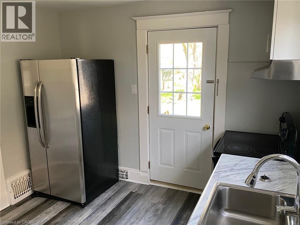 246 MADISON Avenue S thumbnail 5