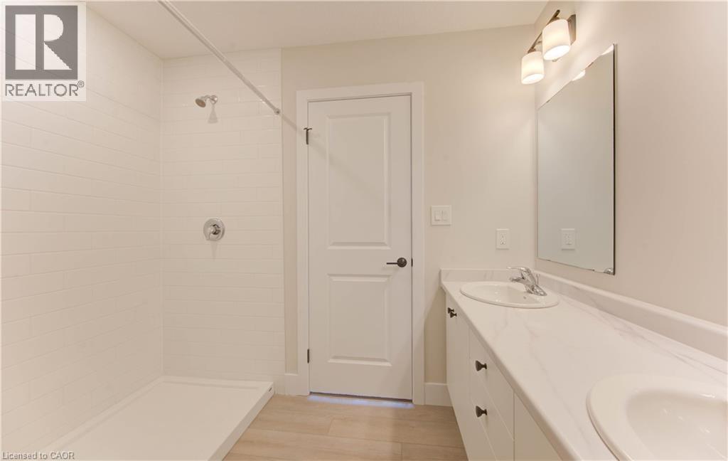 161 DUNNIGAN Drive thumbnail 33