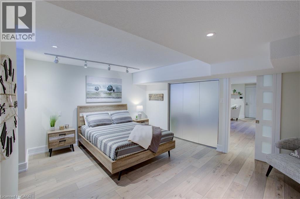 14 JAMES Court thumbnail 33