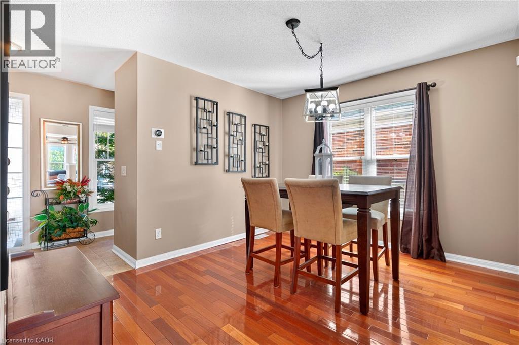 92 BAGGS Crescent thumbnail 17