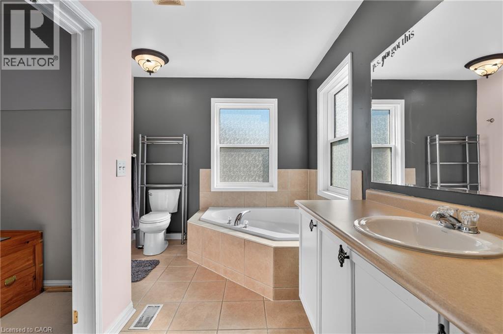 92 BAGGS Crescent thumbnail 22