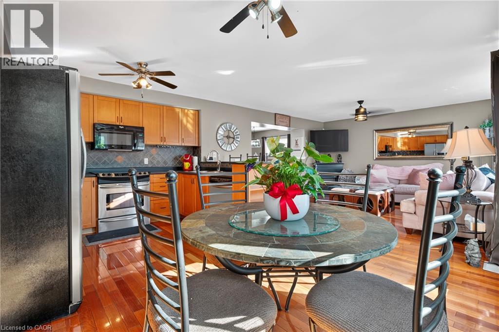 92 BAGGS Crescent thumbnail 7