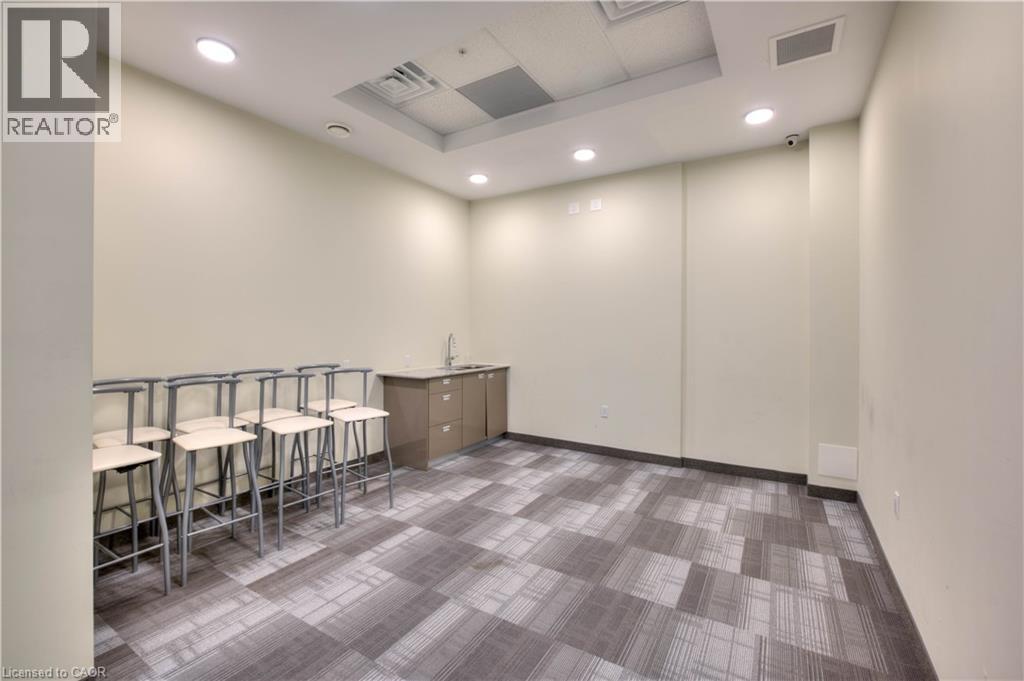 257 HEMLOCK Street Unit# 415 thumbnail 22