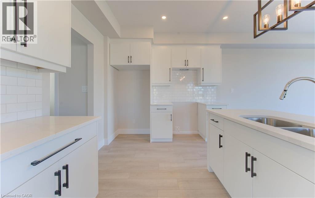 171 OTTERBEIN Road thumbnail 12