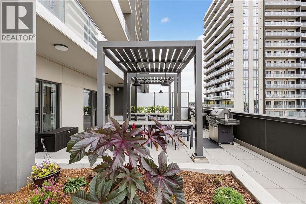 15 GLEBE Street Unit# 1313 thumbnail 21