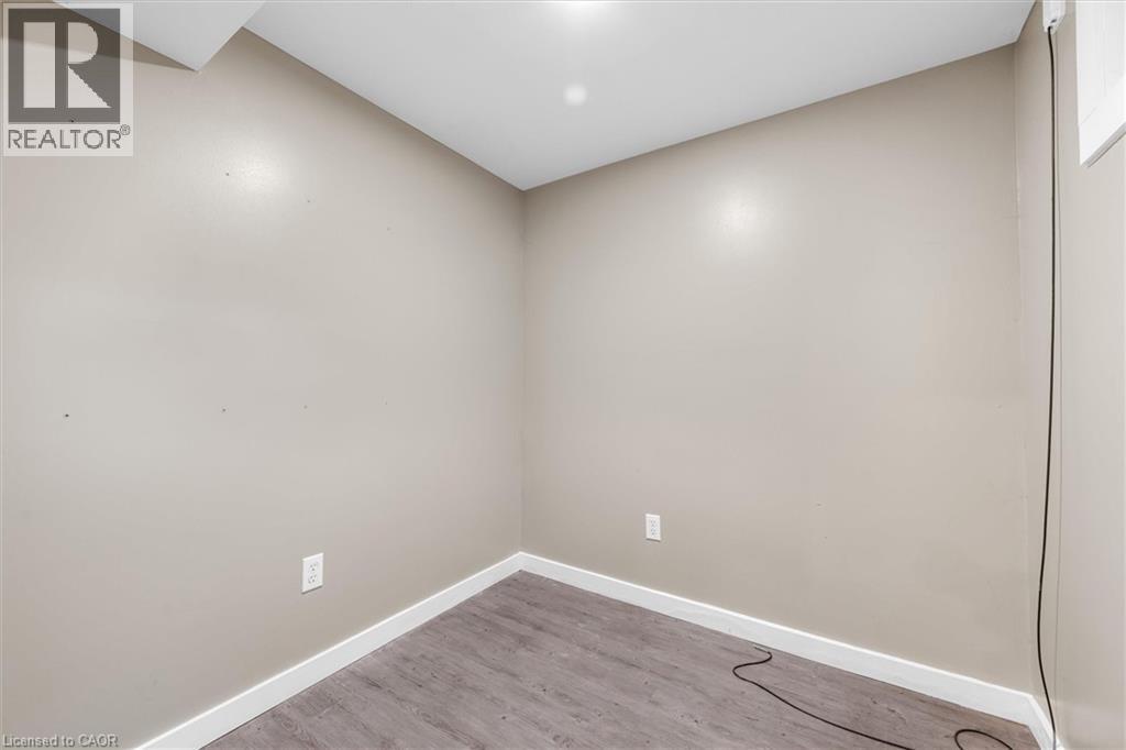 62 BOND Street thumbnail 23