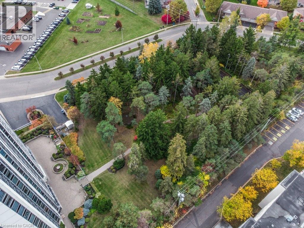 190 HESPELER Road Unit# 1401 thumbnail 40