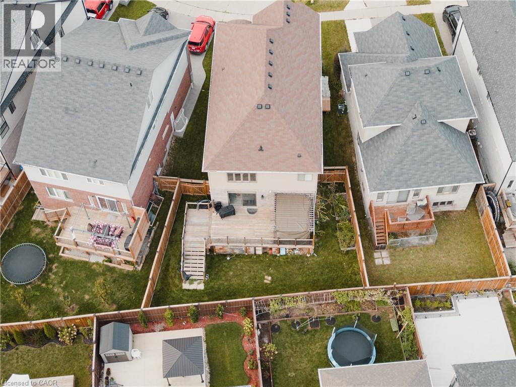 346 MOORLANDS Crescent thumbnail 35