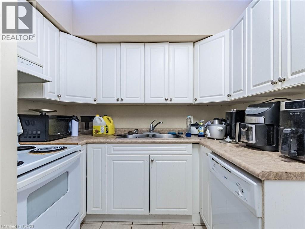 251 LESTER Street Unit# 203 thumbnail 10