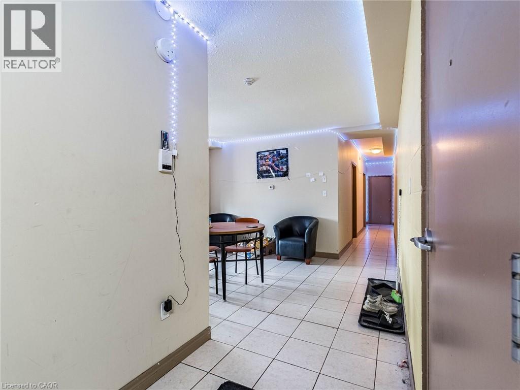 251 LESTER Street Unit# 203 thumbnail 13