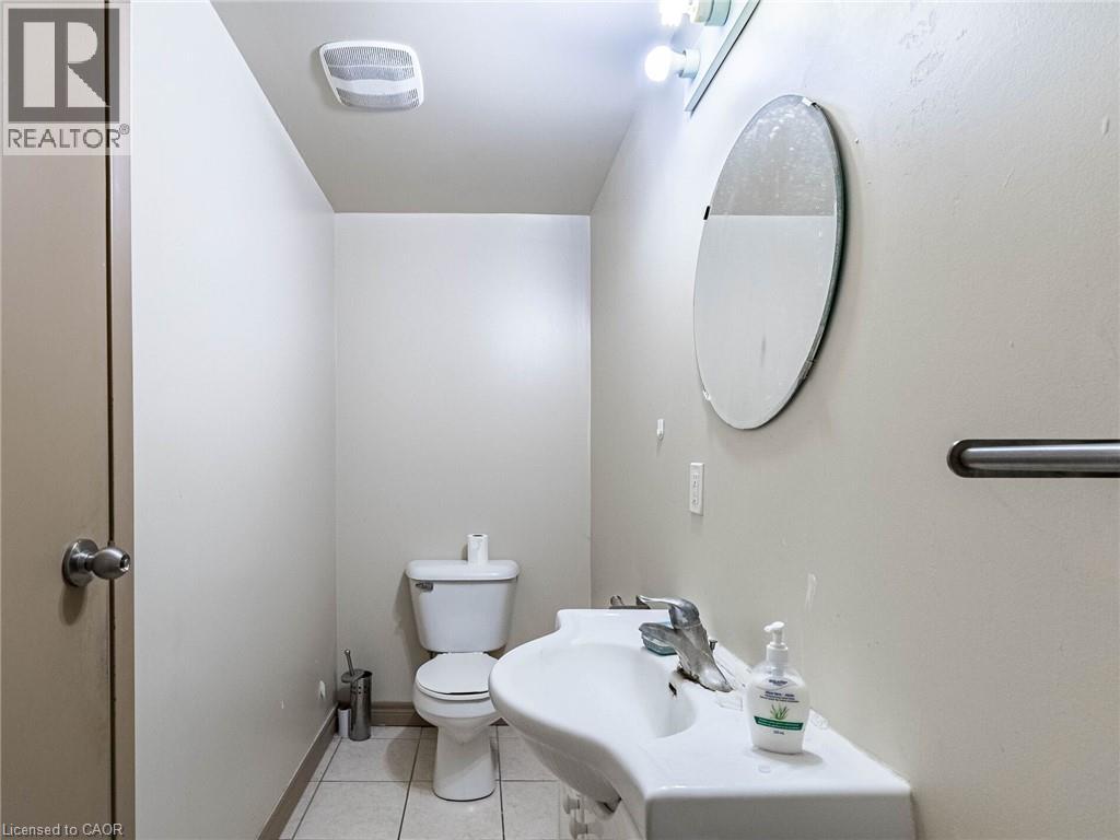 251 LESTER Street Unit# 203 thumbnail 28