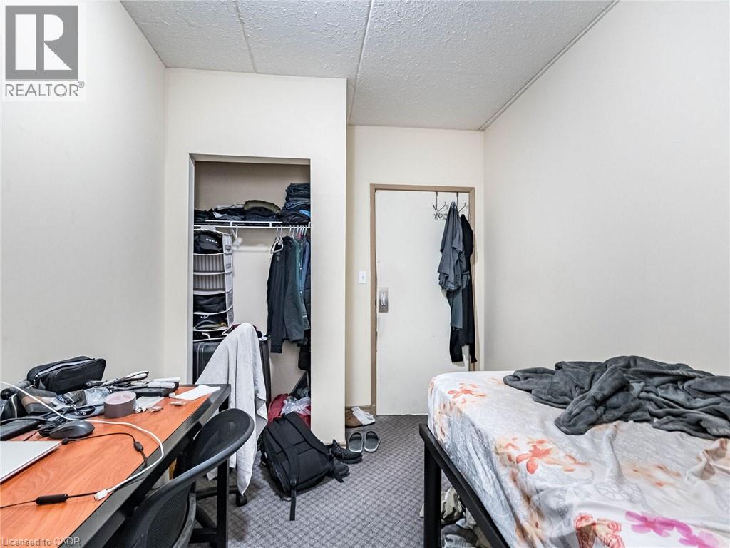 251 LESTER Street Unit# 203 thumbnail 32