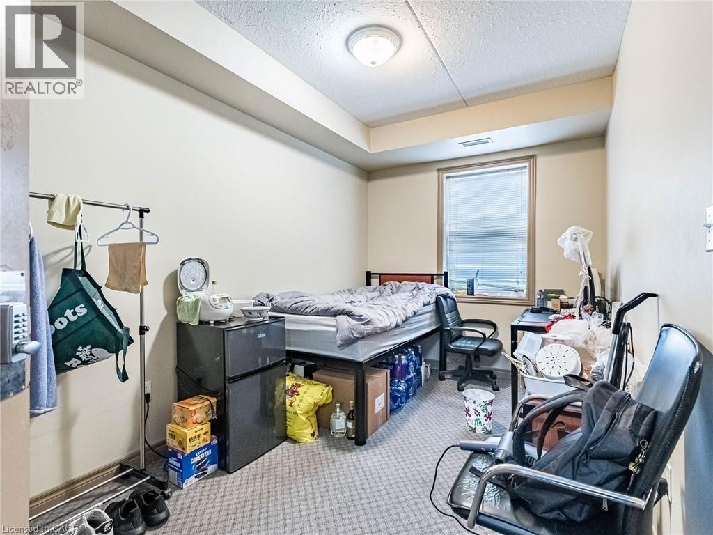 251 LESTER Street Unit# 203 thumbnail 34