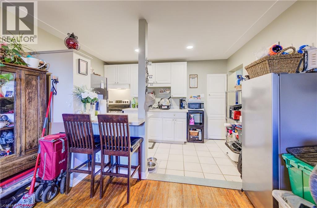 263 HIGHLAND Road W thumbnail 40