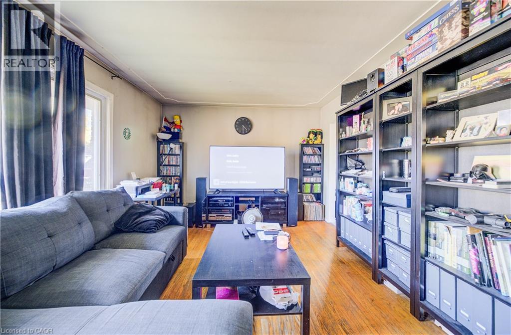 263 HIGHLAND Road W thumbnail 22