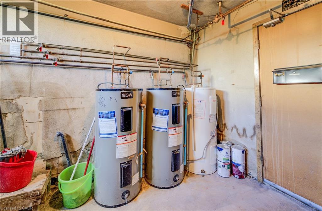 263 HIGHLAND Road W thumbnail 13