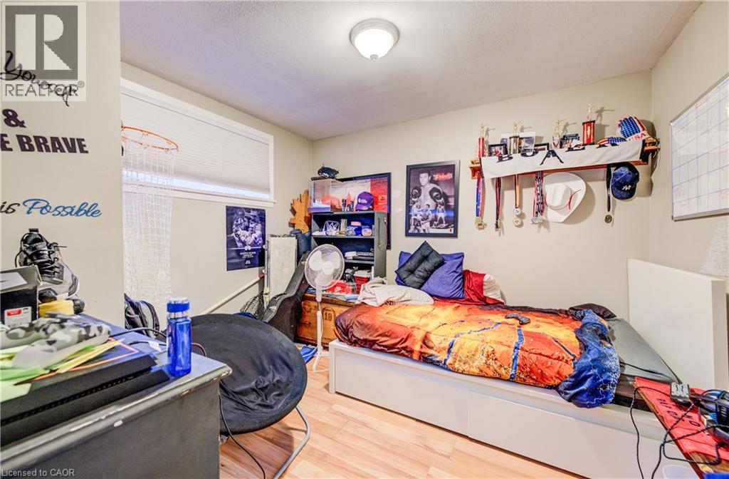 263 HIGHLAND Road W thumbnail 46