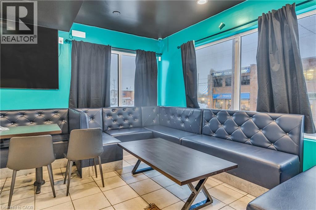 612 KING Street E thumbnail 10