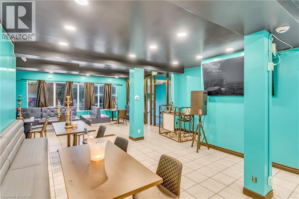 612 KING Street E thumbnail 12