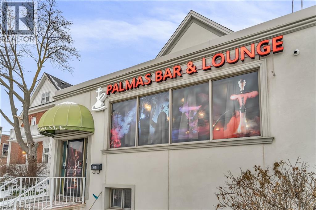 612 KING Street E thumbnail 2