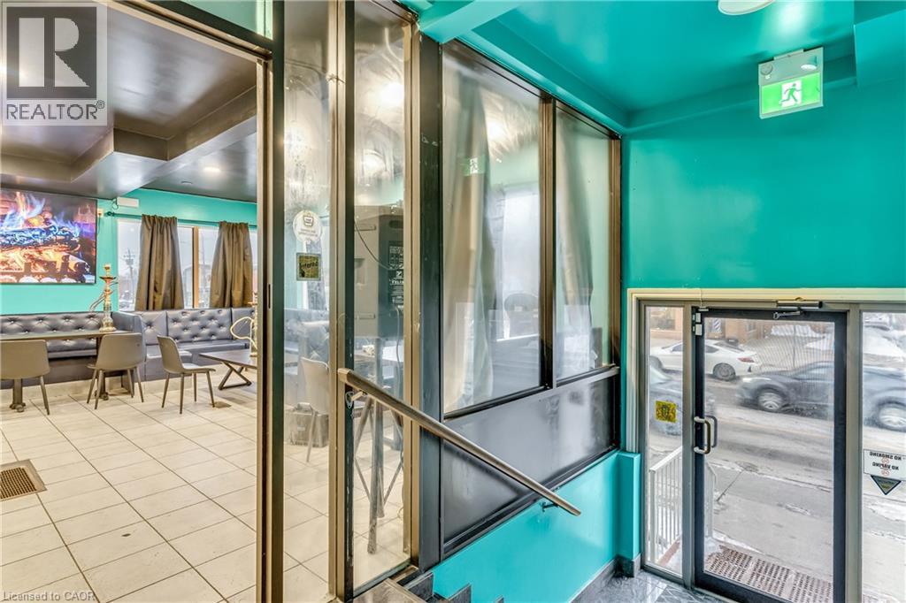 612 KING Street E thumbnail 6