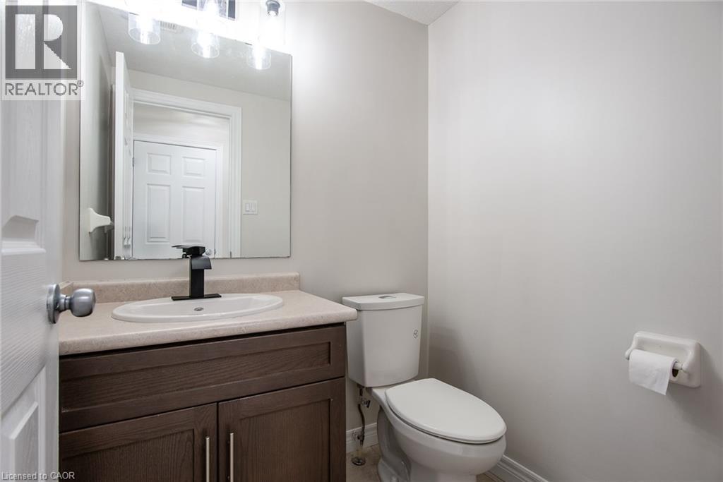 70 WILLOWRUN Drive Unit# J-3 thumbnail 6