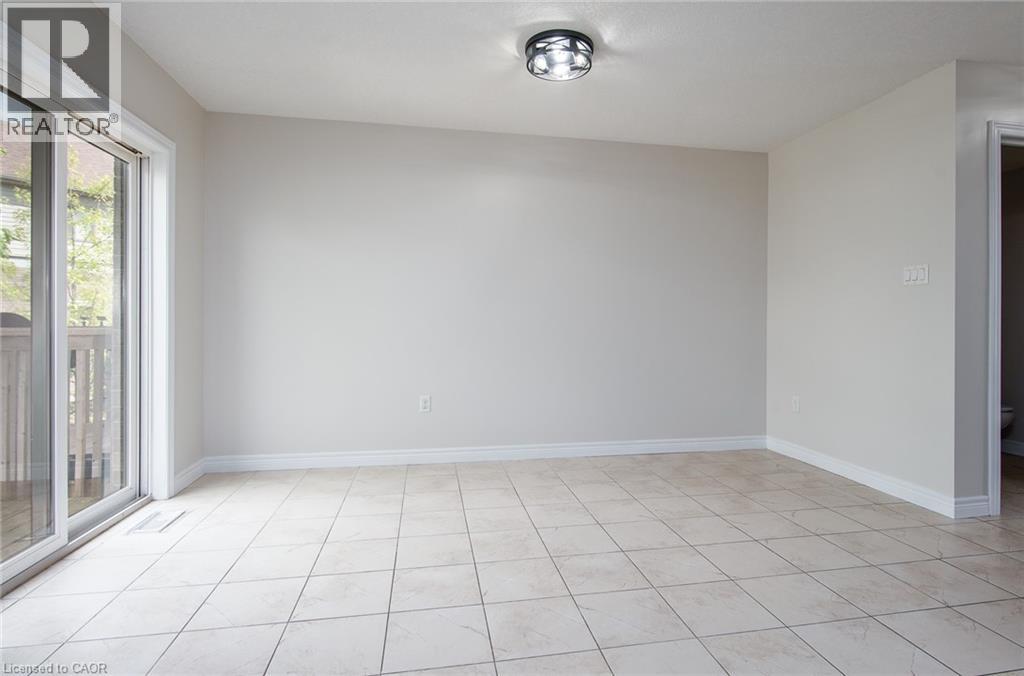 70 WILLOWRUN Drive Unit# J-3 thumbnail 10