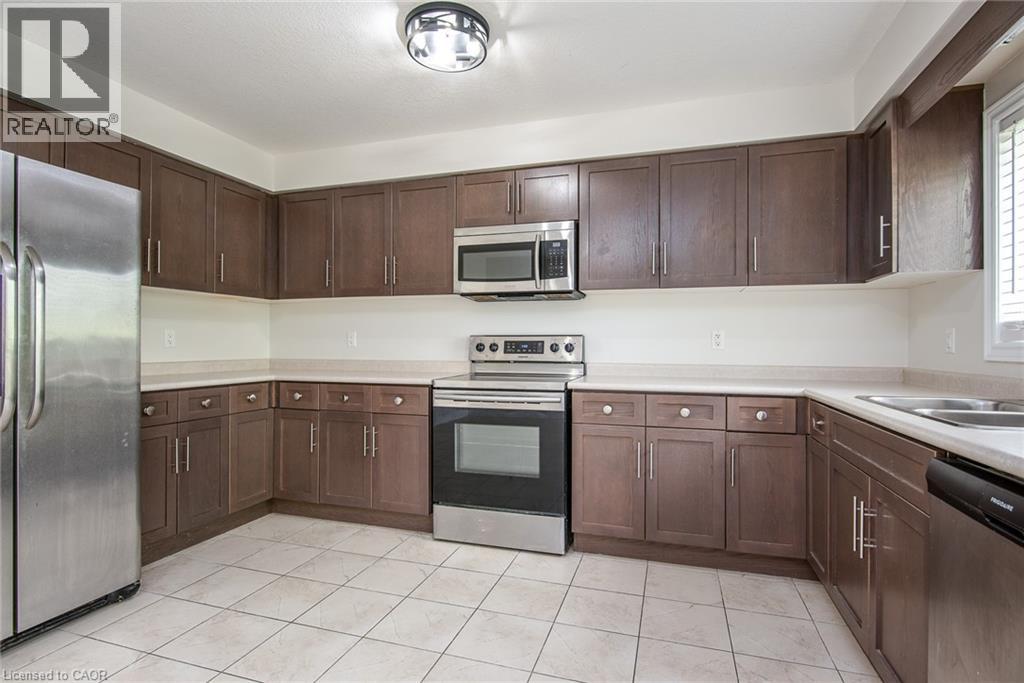 70 WILLOWRUN Drive Unit# J-3 thumbnail 9