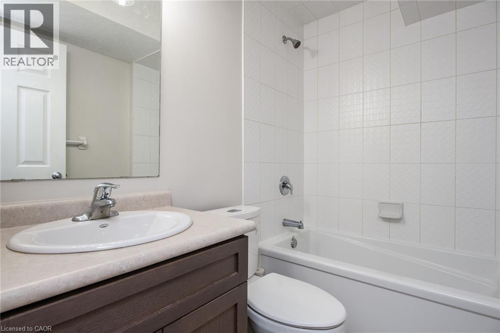 70 WILLOWRUN Drive Unit# J-3 thumbnail 26