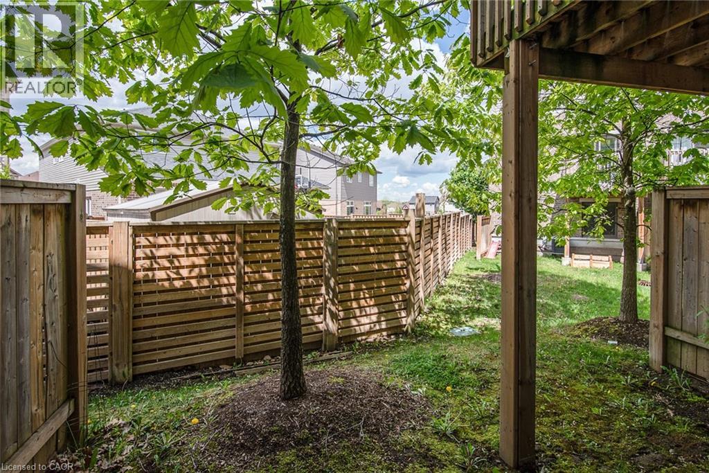 70 WILLOWRUN Drive Unit# J-3 thumbnail 29