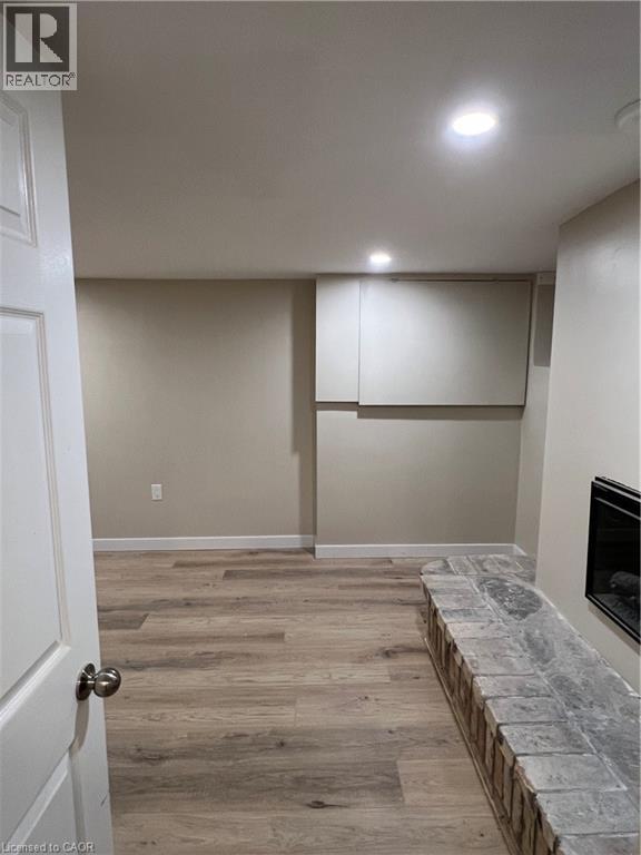 154 CHURCH Street thumbnail 4