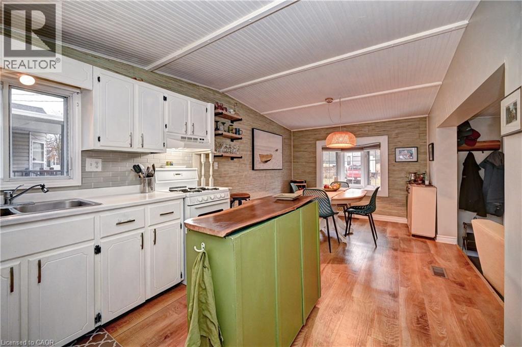 580 BEAVER CREEK Road Unit# 223 thumbnail 20