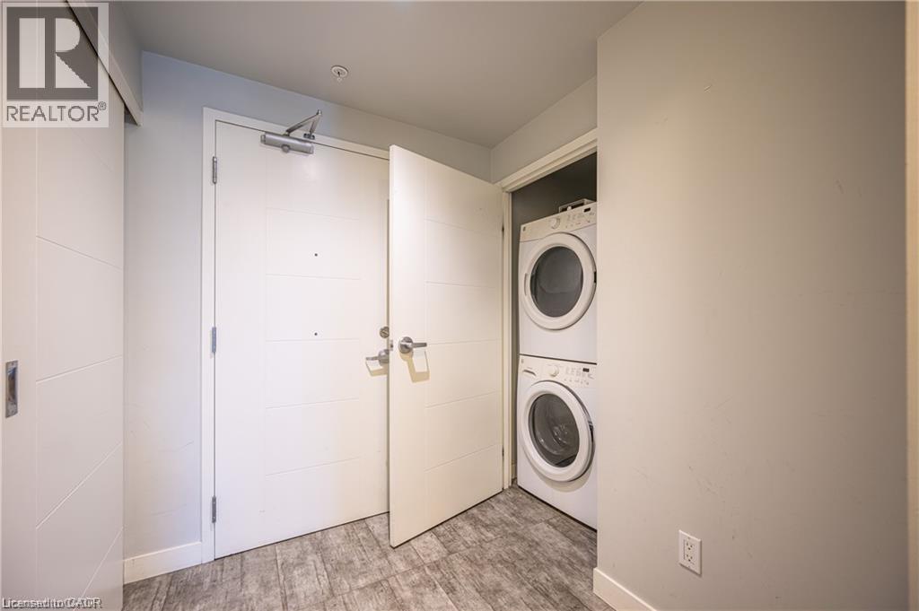 62 BALSAM Street Unit# H204 thumbnail 3