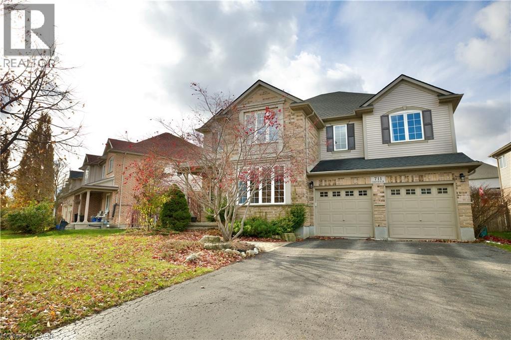 711 CEDAR BEND Drive thumbnail 2