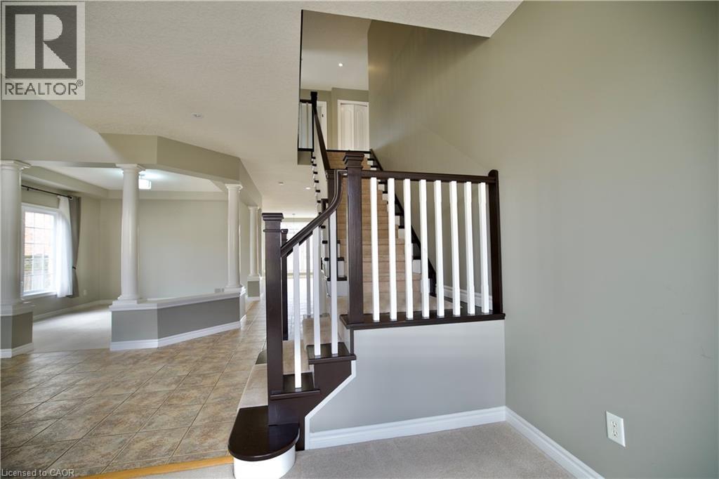 711 CEDAR BEND Drive thumbnail 21