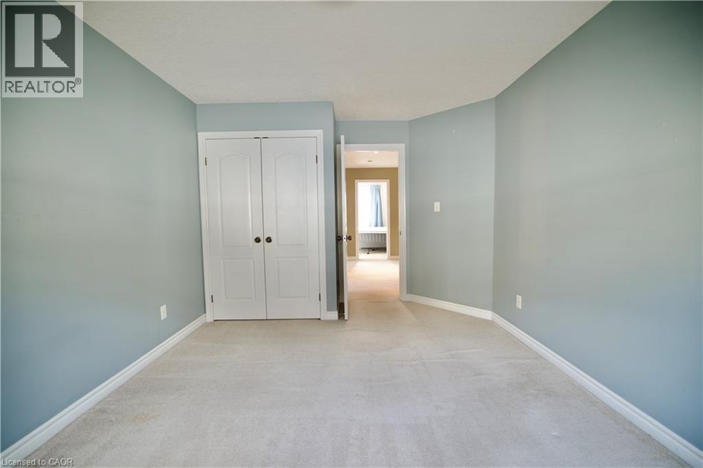 711 CEDAR BEND Drive thumbnail 34