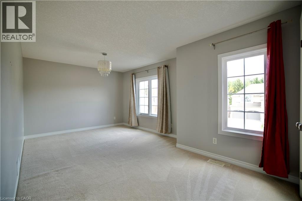 711 CEDAR BEND Drive thumbnail 35