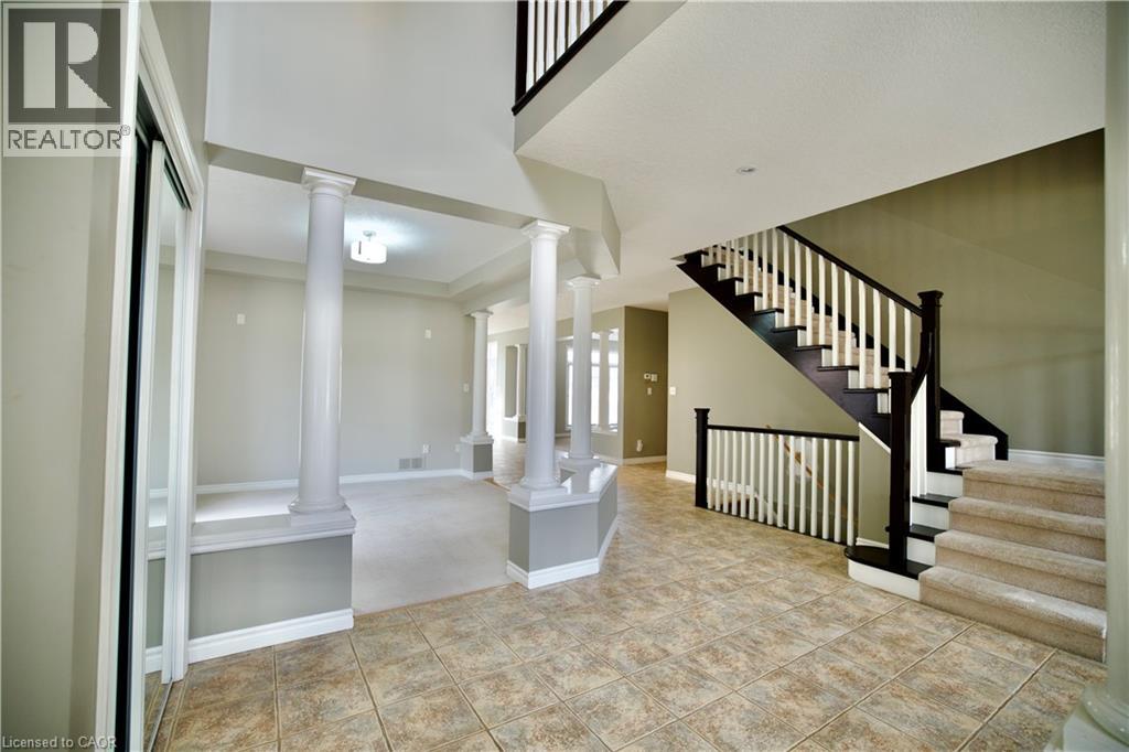711 CEDAR BEND Drive thumbnail 5