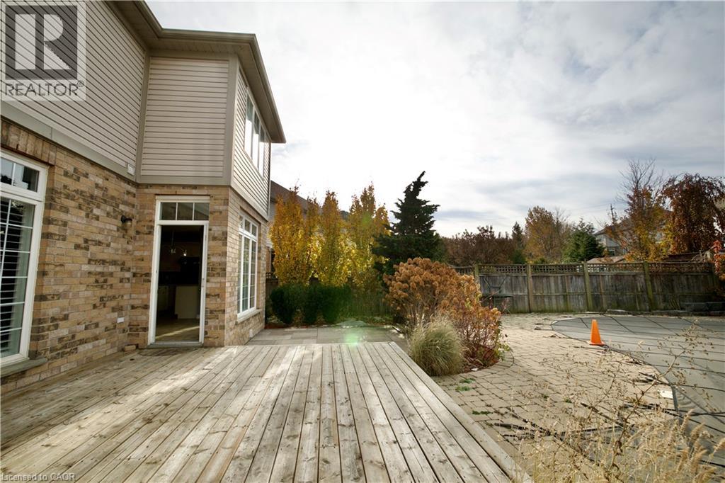 711 CEDAR BEND Drive thumbnail 50