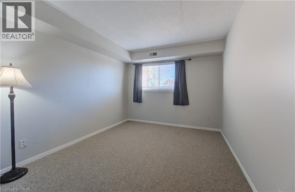 3085 KINGSWAY Drive Unit# 27 thumbnail 18