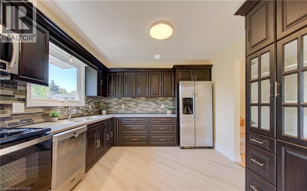 1493 QUEENS Boulevard thumbnail 16